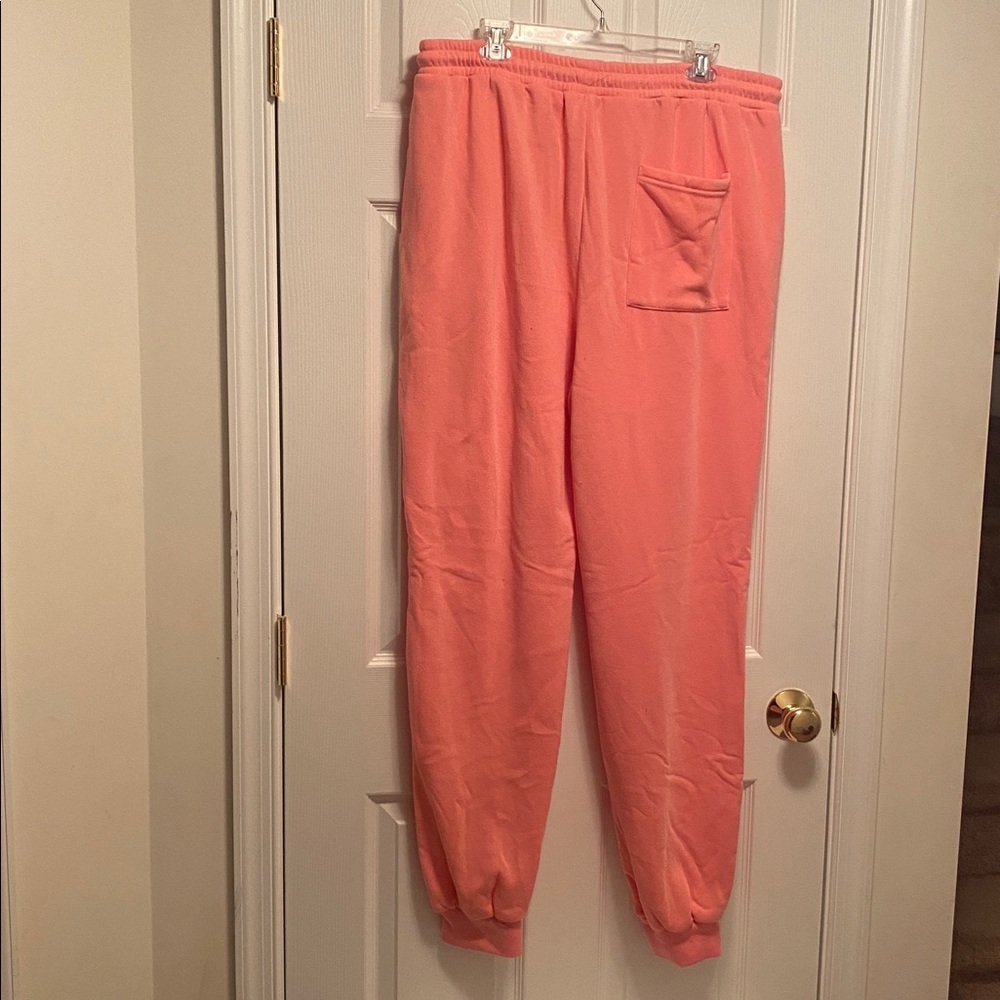 Aksit  2 Piece Coral Jogging Suit…size 4XL - Picture 5 of 7